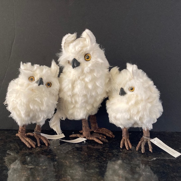 Set of 3 Snowy White Owls/Faux Fur & Real Feathers/Winter/Holiday/NEW! - Picture 1 of 5